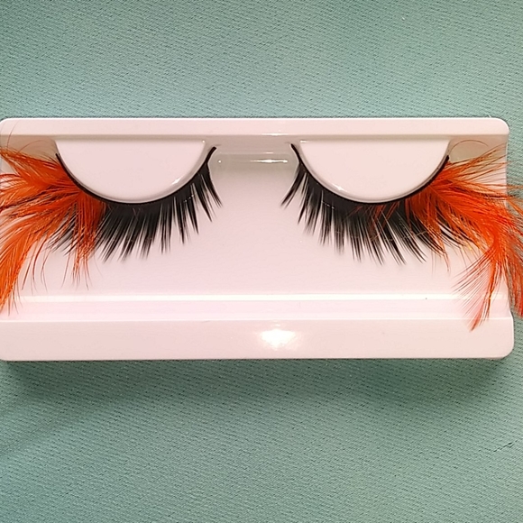 NEW!!1 pair dramatic false eyelashes - Picture 1 of 2